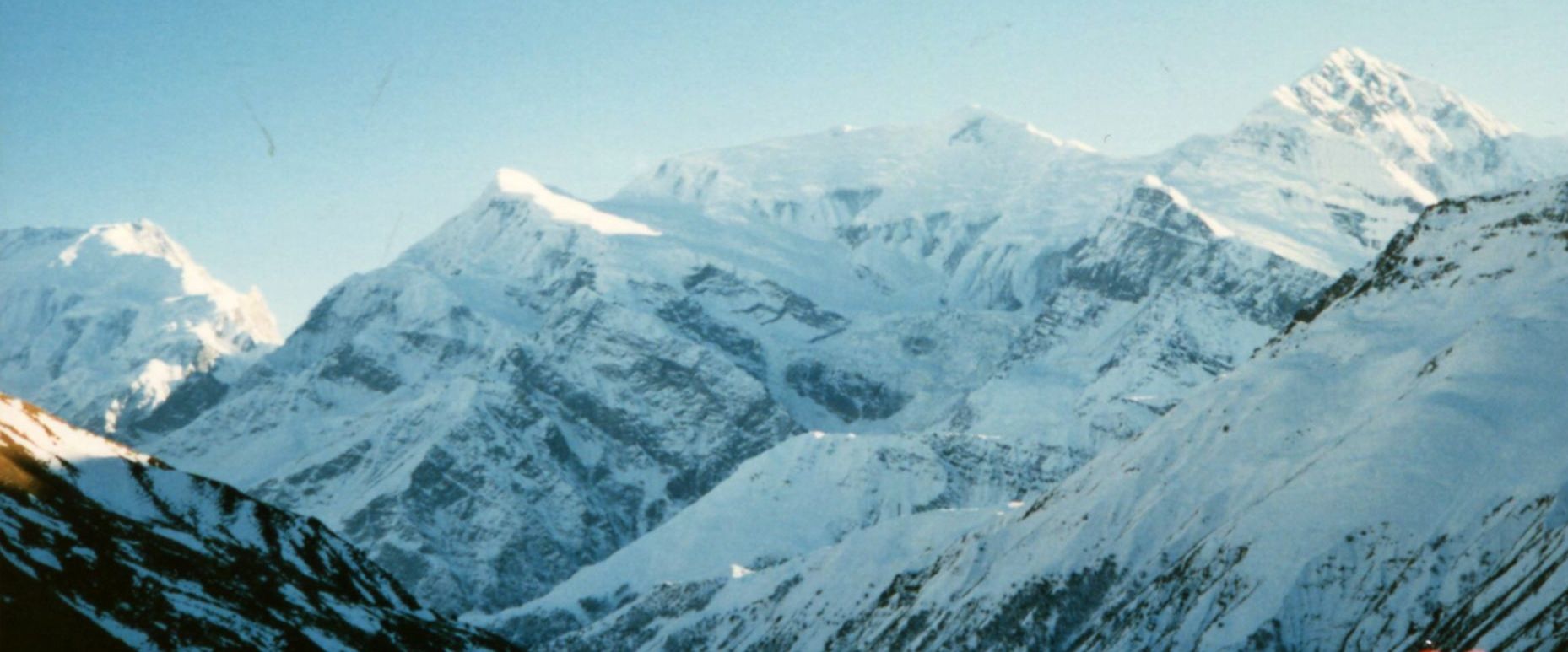 Annapurna Himal on ascent from Manang to Tharong La