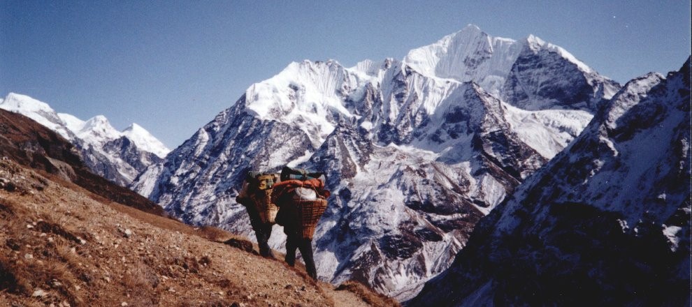 Mt.Ganshempo ( Ganchempo ) on ascent to Yala