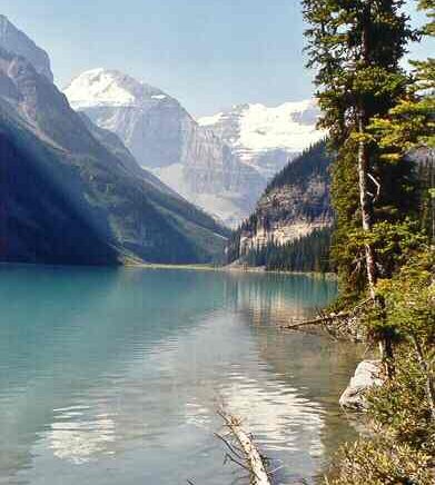 Photo Gallery of Cities, Lakes and Mountains of Canada