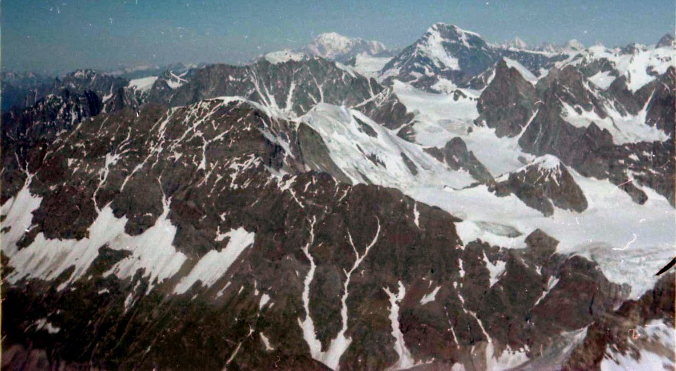 On ascent of Dent d'Herens