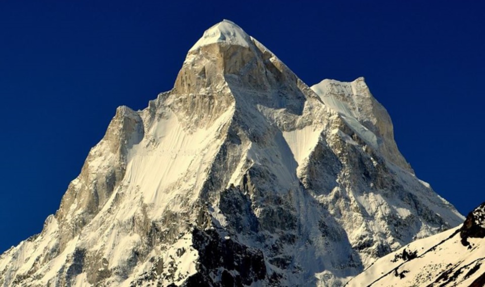 Shivling ( 6543m ) in the Garwal Himalaya of India