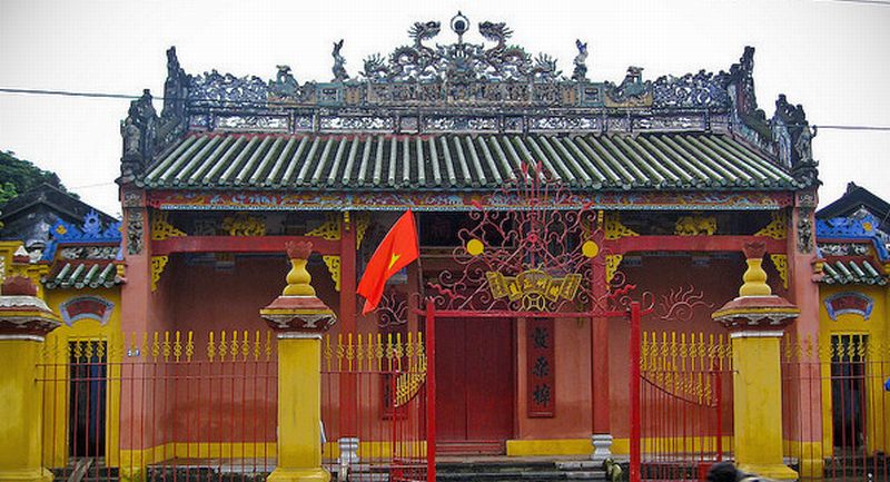 Chua Ba Pagoda in Hue