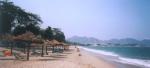 Nha_trang_beach_3.jpg