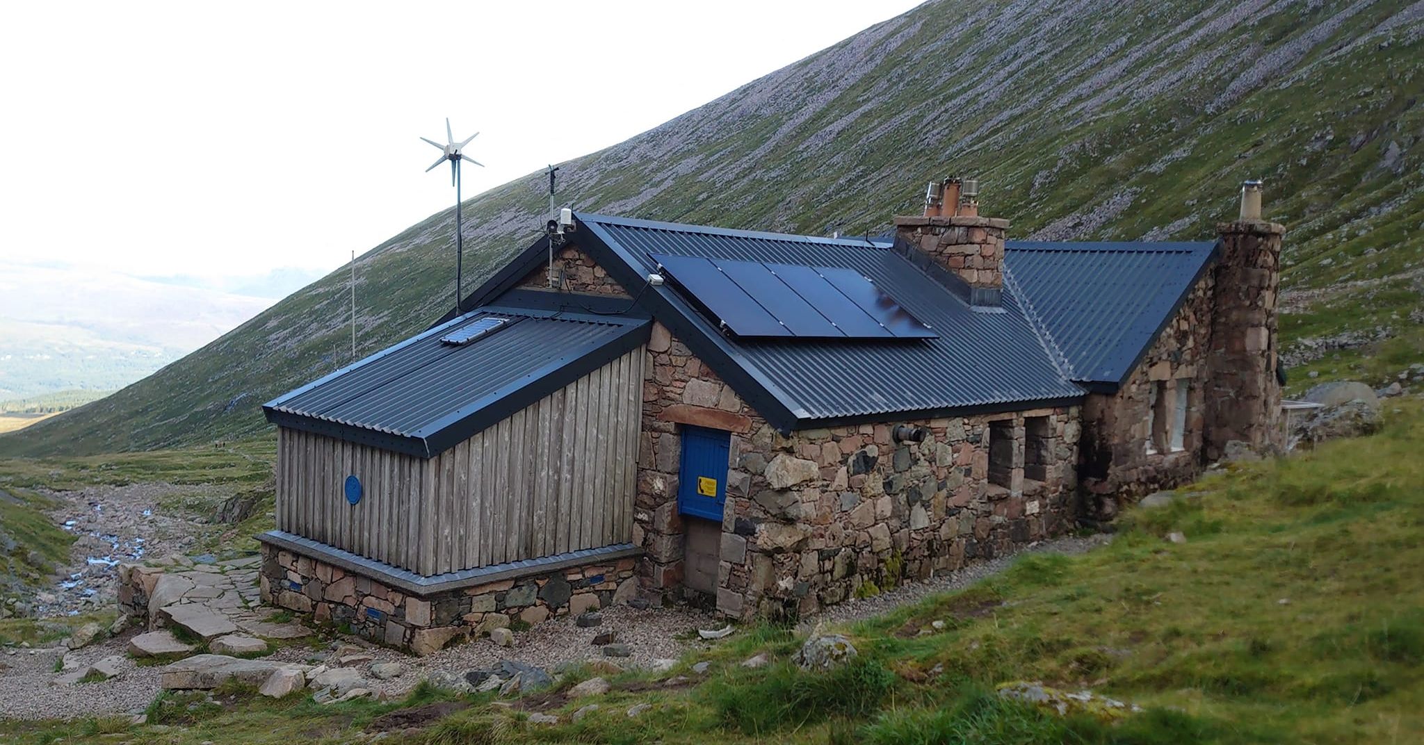 CIC Hut in Allt a Mhuilinn