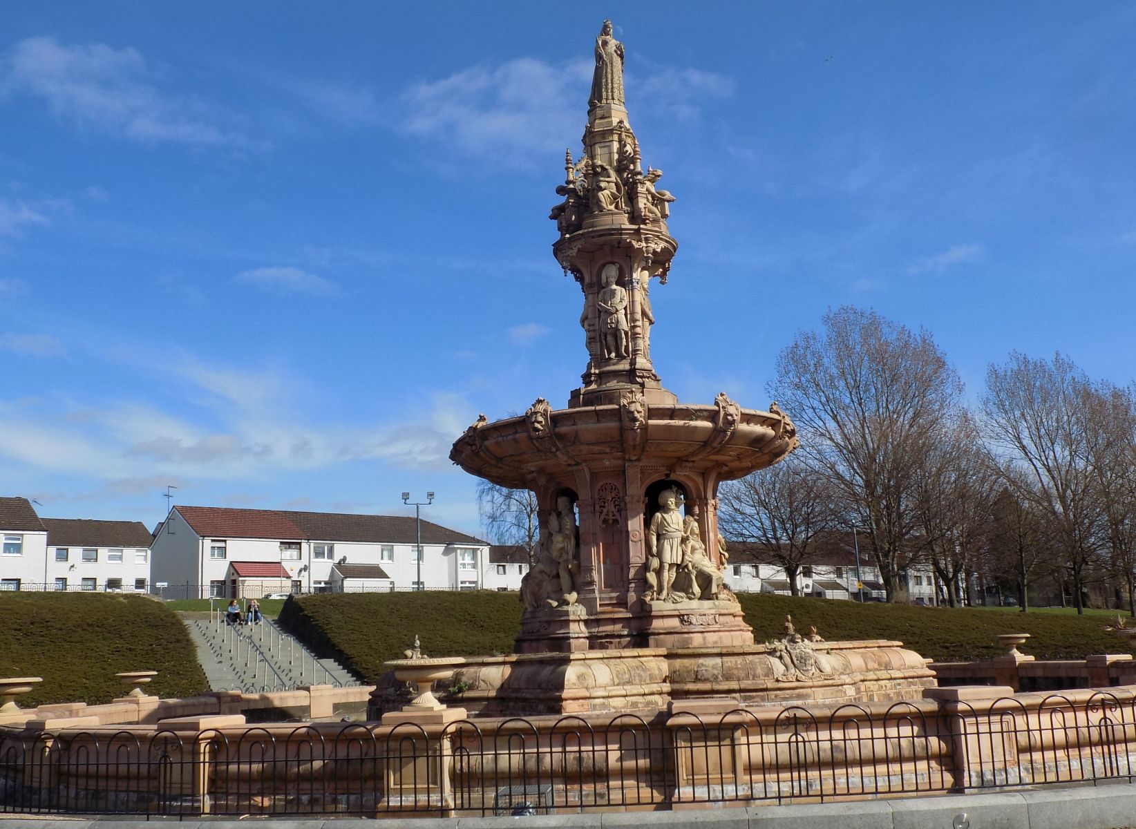 Doulton Fountain in Glasgow Green