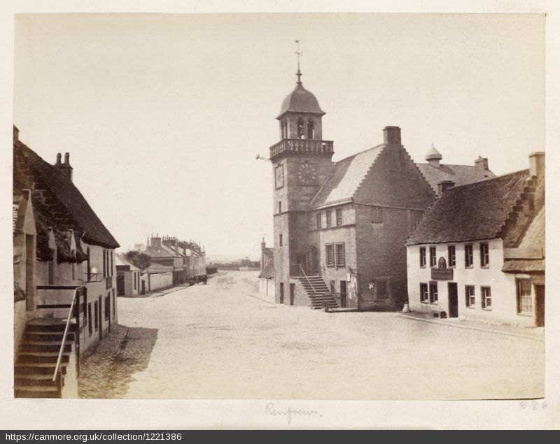 Town Hall in Renfrew