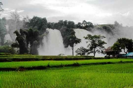 Ban Gioc Waterfall in Vietnam